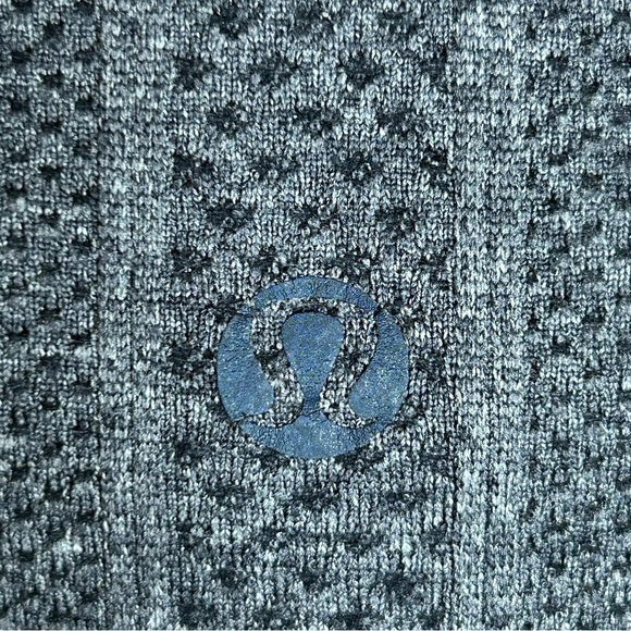 Lululemon Swiftly Tech Long Sleeve Shirt grey 4 - Picture 9 of 10